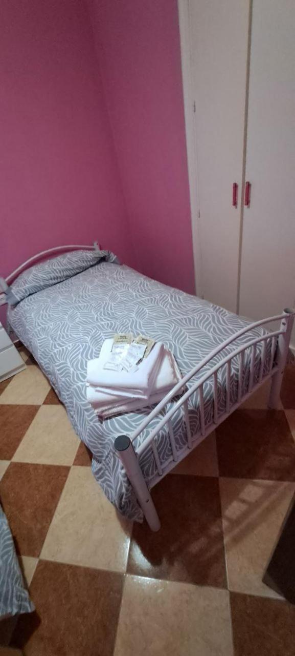 Apartamento Patio Andalusi Junto A La Vina Cádiz Exterior foto